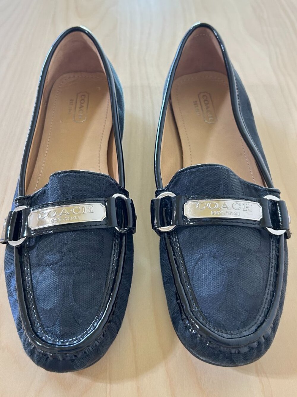 Coach "Felisha" Signature C Loafer Black Size 9B